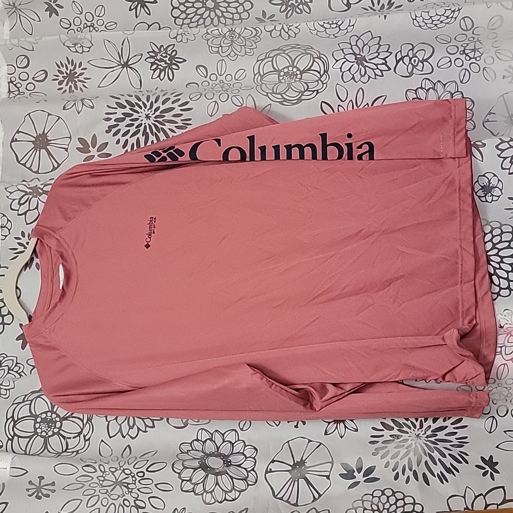 Columbia PFG shirt.